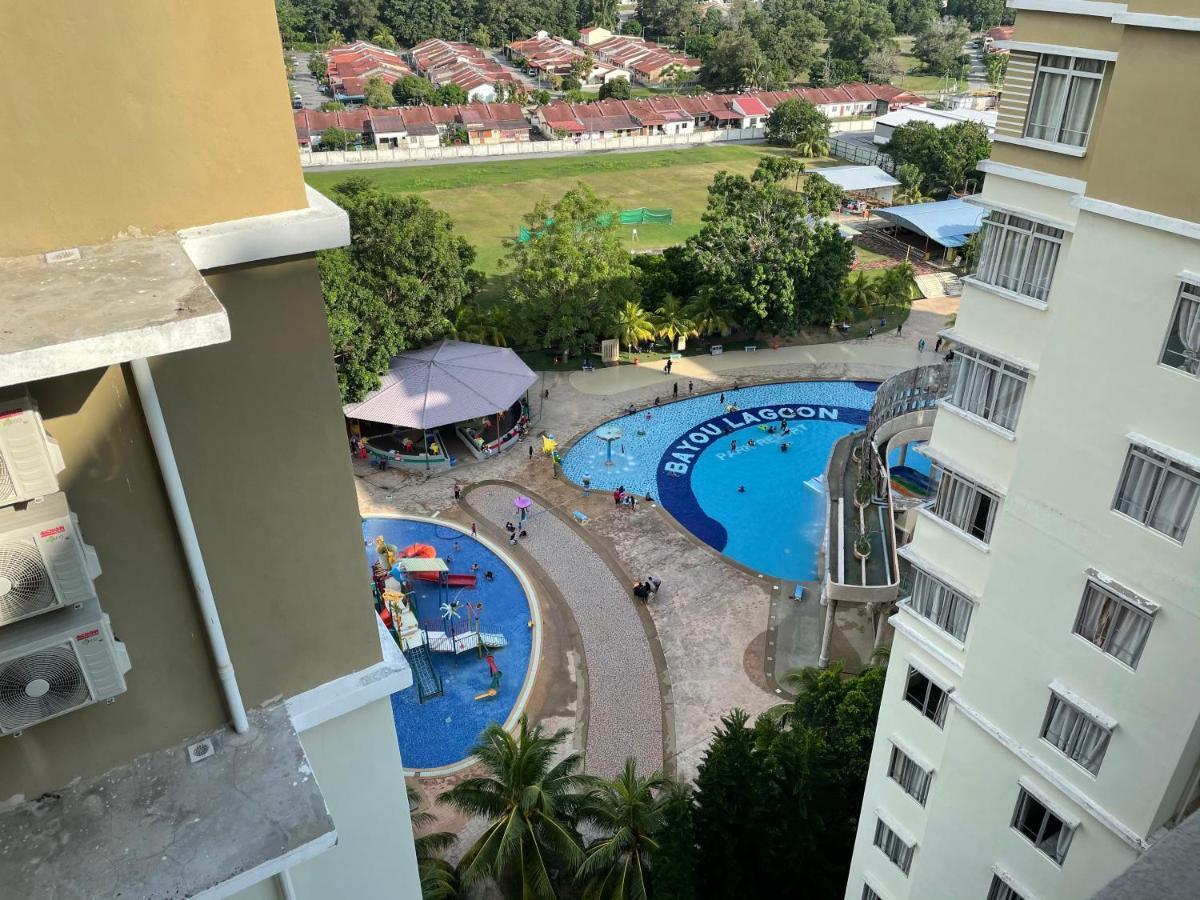 3 8-10pax At Amari Bukit Katil, Ayer Keroh Pangsapuri